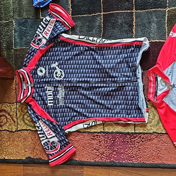 Cycling jerseys - Picture 2 of 6